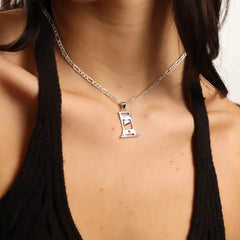 GUILLOTINE PENDANT